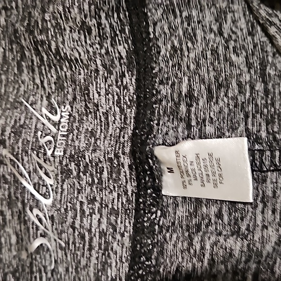 Splash Bottoms Juniors Heathered Black White Bike Shorts Side Pockets Athletic M - Picture 7 of 10